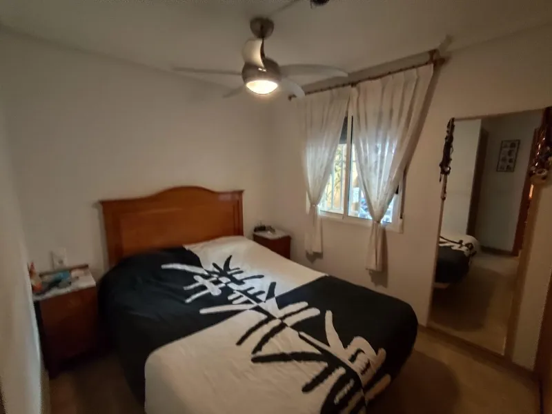 APARTAMENTO PLANTA BAJA A 150 METROS DE PLAYA. 4 DORM. 2 BAÑOS. 107 M2.