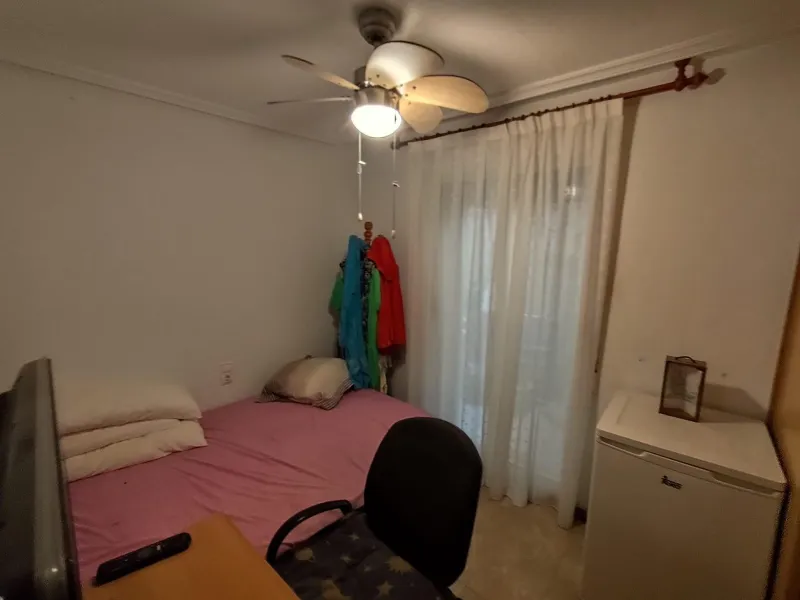 APARTAMENTO PLANTA BAJA A 150 METROS DE PLAYA. 4 DORM. 2 BAÑOS. 107 M2.