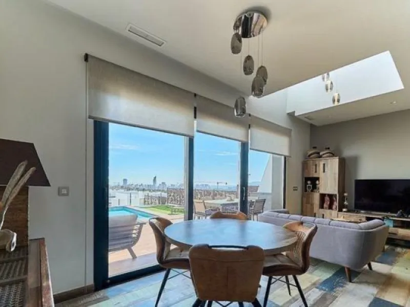 🏡 Villa with sea views in Balcon de Finestrat