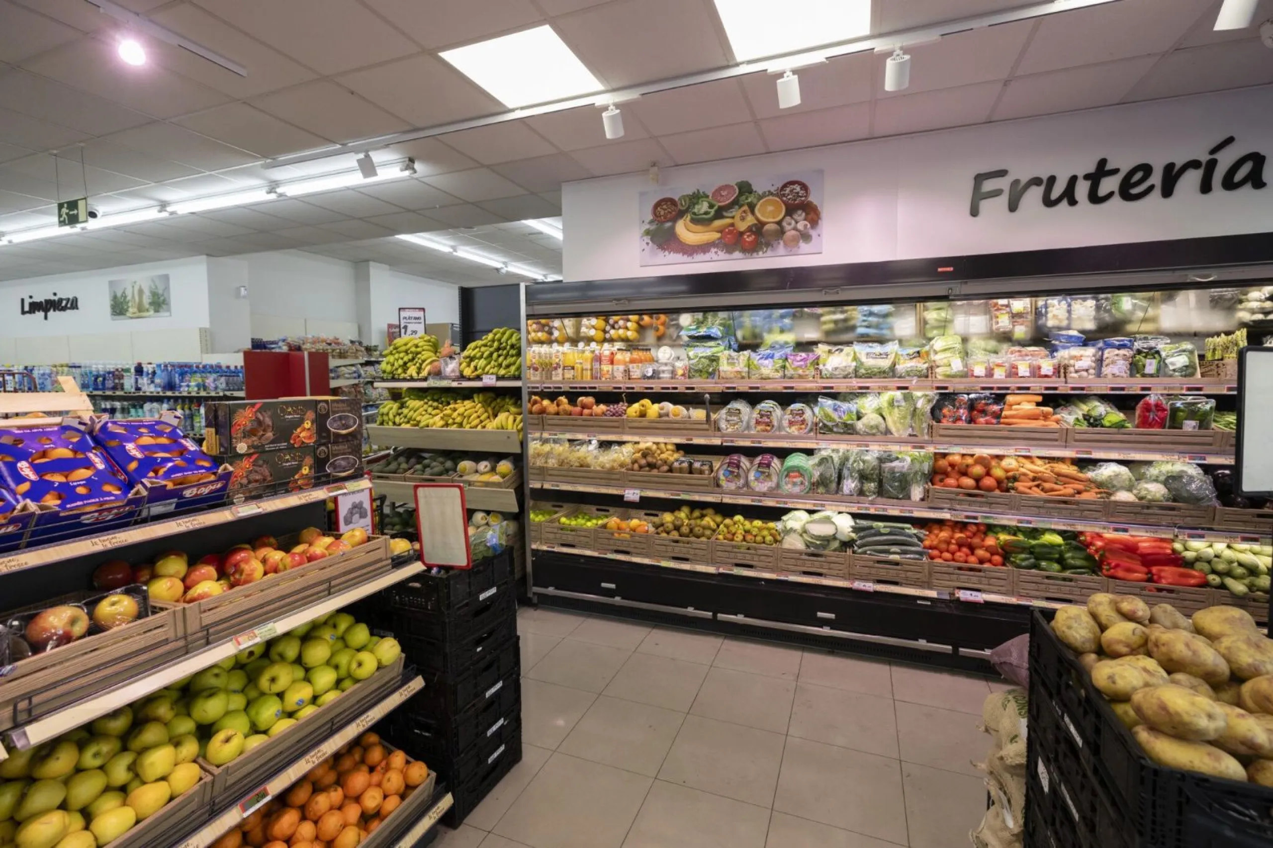 Local comercial con inquilino – Calle Tallers, Barcelona