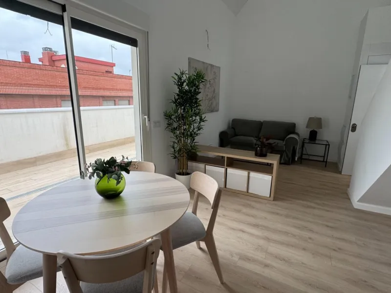 ÁTICO EN VENTA EN UN NUEVO COMPLEJO RESIDENCIAL EN MADRID