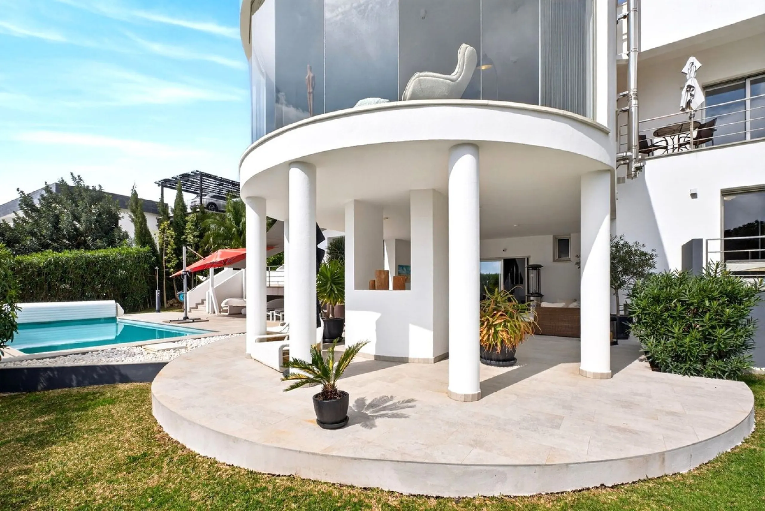 Luxuriöse moderne Villa