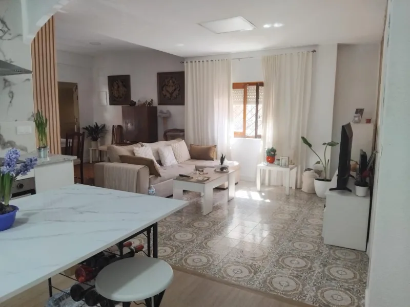 ¡Tu Hogar en el Corazón de Villajoyosa! A Menos de 1km de la Playa