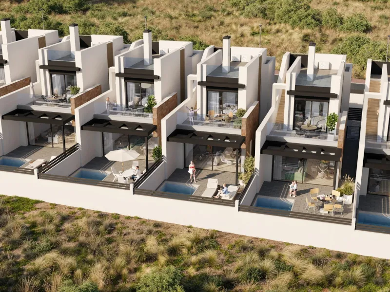 CHALET ADOSADO EN AGUAS NUEVAS CON PISCINA PRIVADA. 3 DORM. 3 BAÑOS. 115 M2.