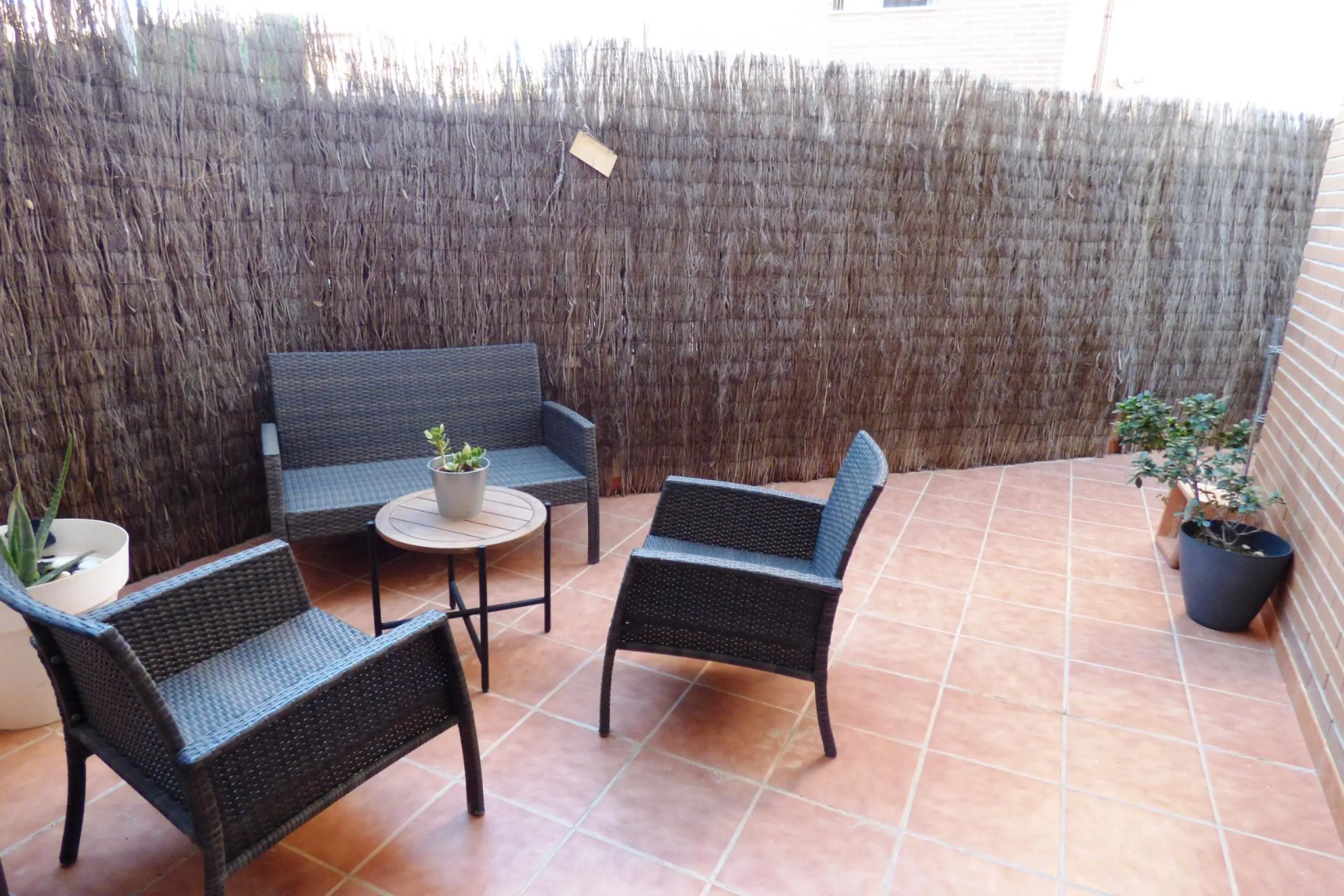 ENCANTADORA PLANTA BAJA EN SAN JUAN CON GRAN TERRAZA