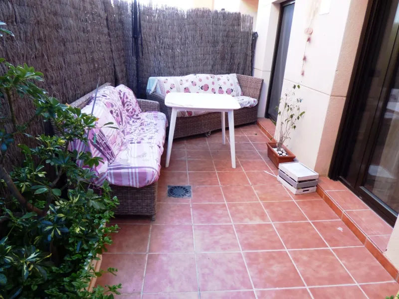 ENCANTADORA PLANTA BAJA EN SAN JUAN CON GRAN TERRAZA