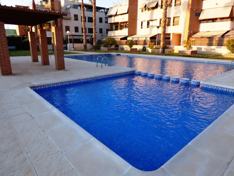ENCANTADORA PLANTA BAJA EN SAN JUAN CON GRAN TERRAZA