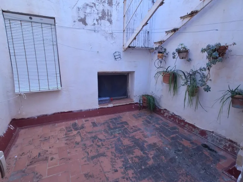 Se vende edificio entero en pleno centro de Torrevieja