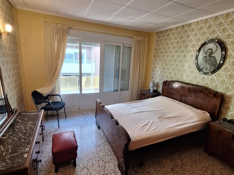Se vende edificio entero en pleno centro de Torrevieja