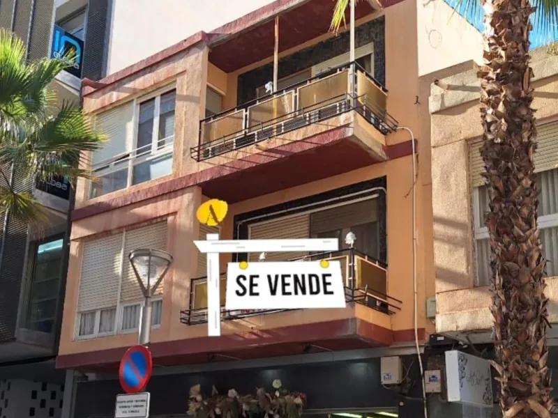 Se vende edificio entero en pleno centro de Torrevieja