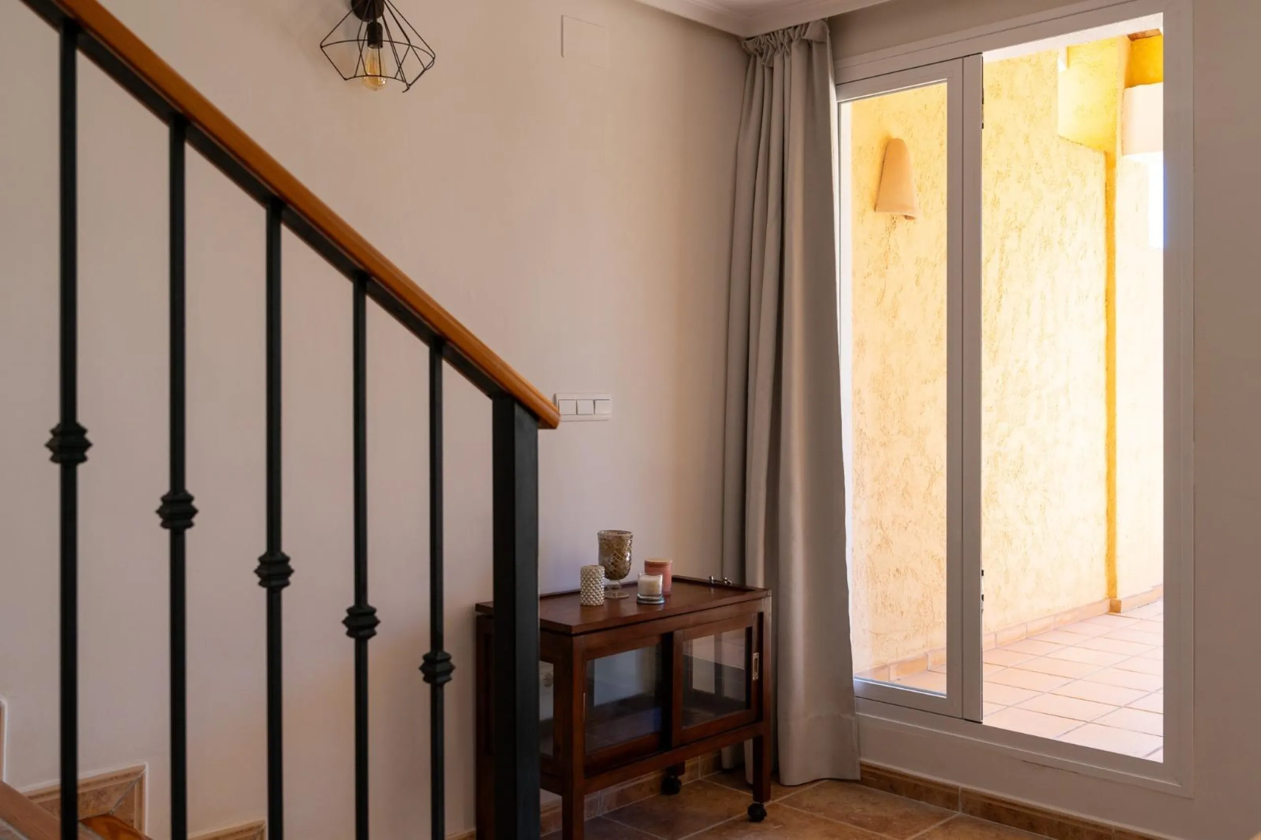Encantadora casa adosada con vistas al mar en Altea Mascarat