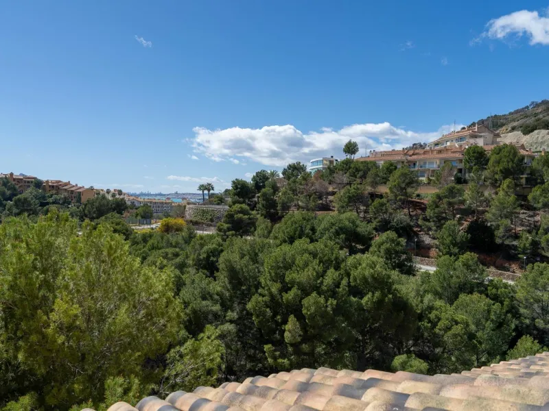 Encantadora casa adosada con vistas al mar en Altea Mascarat