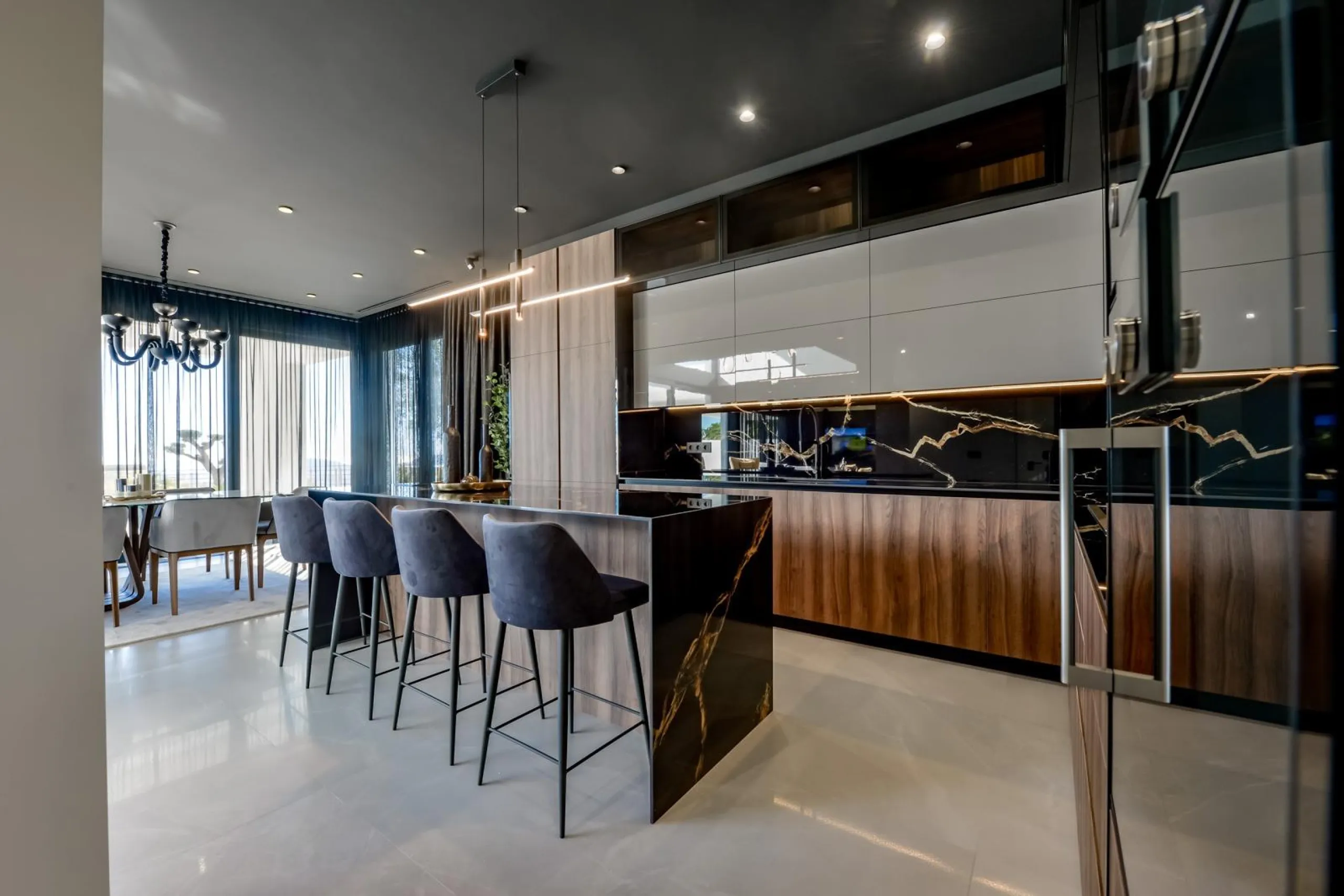 Villa Roma: Exclusividad y Elegancia en Finestrat 🌟