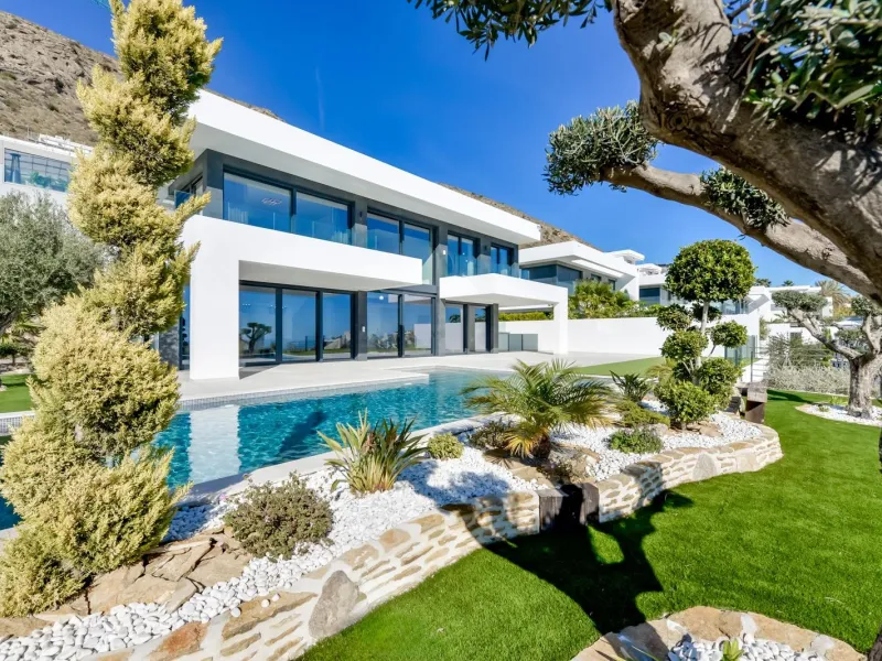 Villa Roma: Exclusividad y Elegancia en Finestrat 🌟