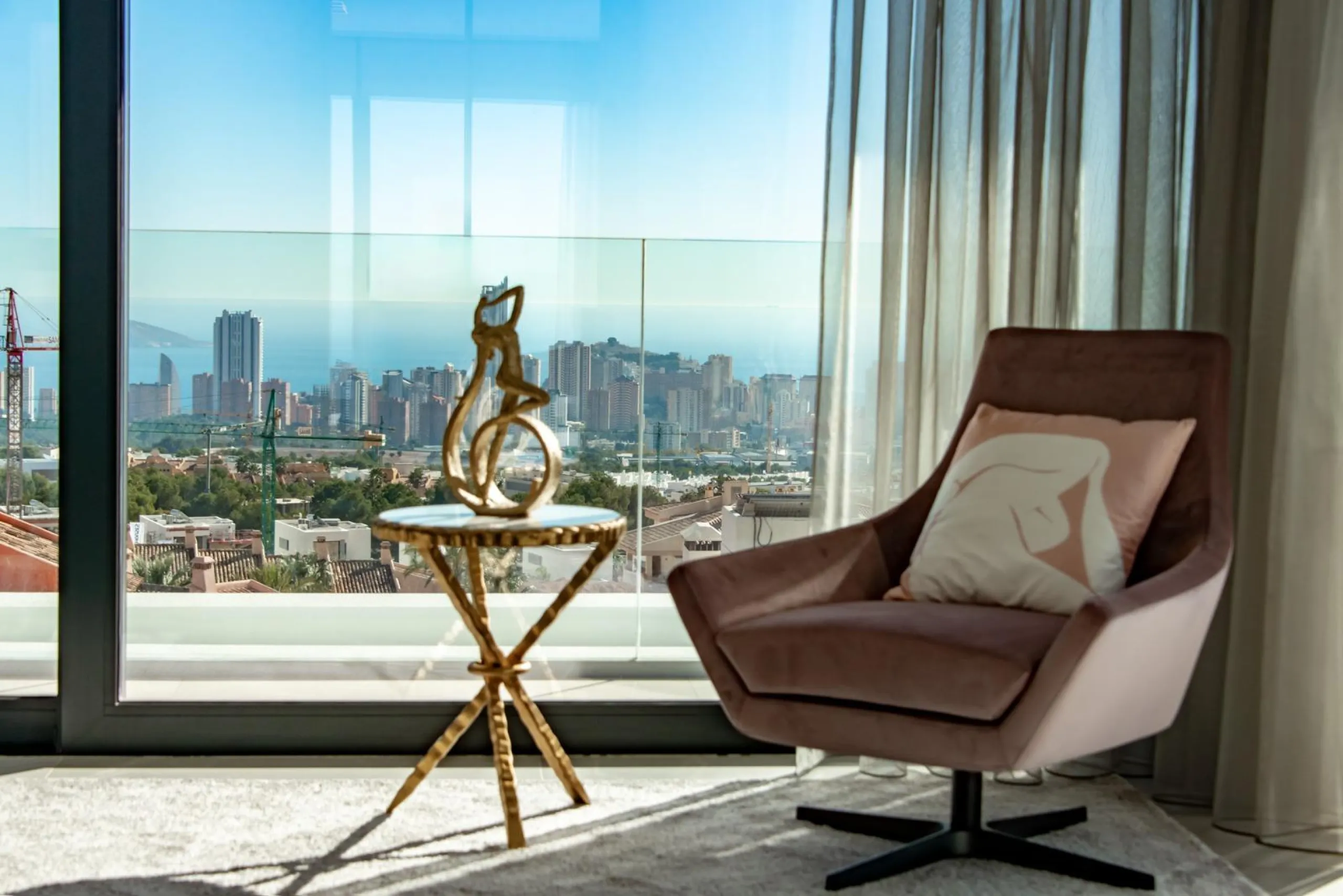 Villa Roma: Exclusividad y Elegancia en Finestrat 🌟
