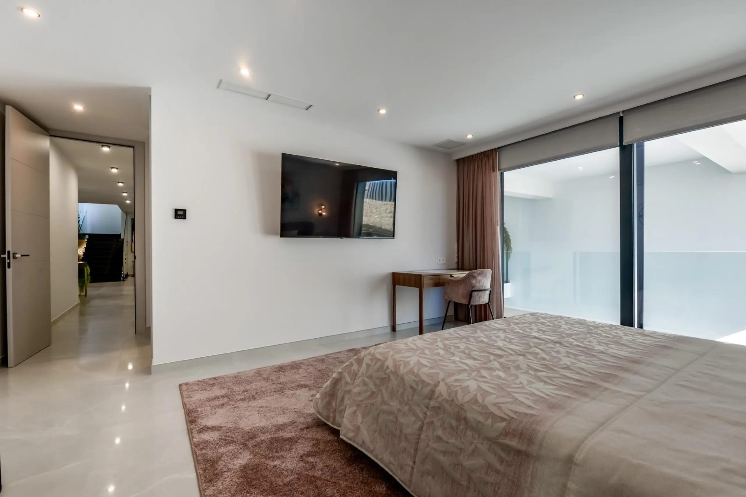Villa Roma: Exclusividad y Elegancia en Finestrat 🌟