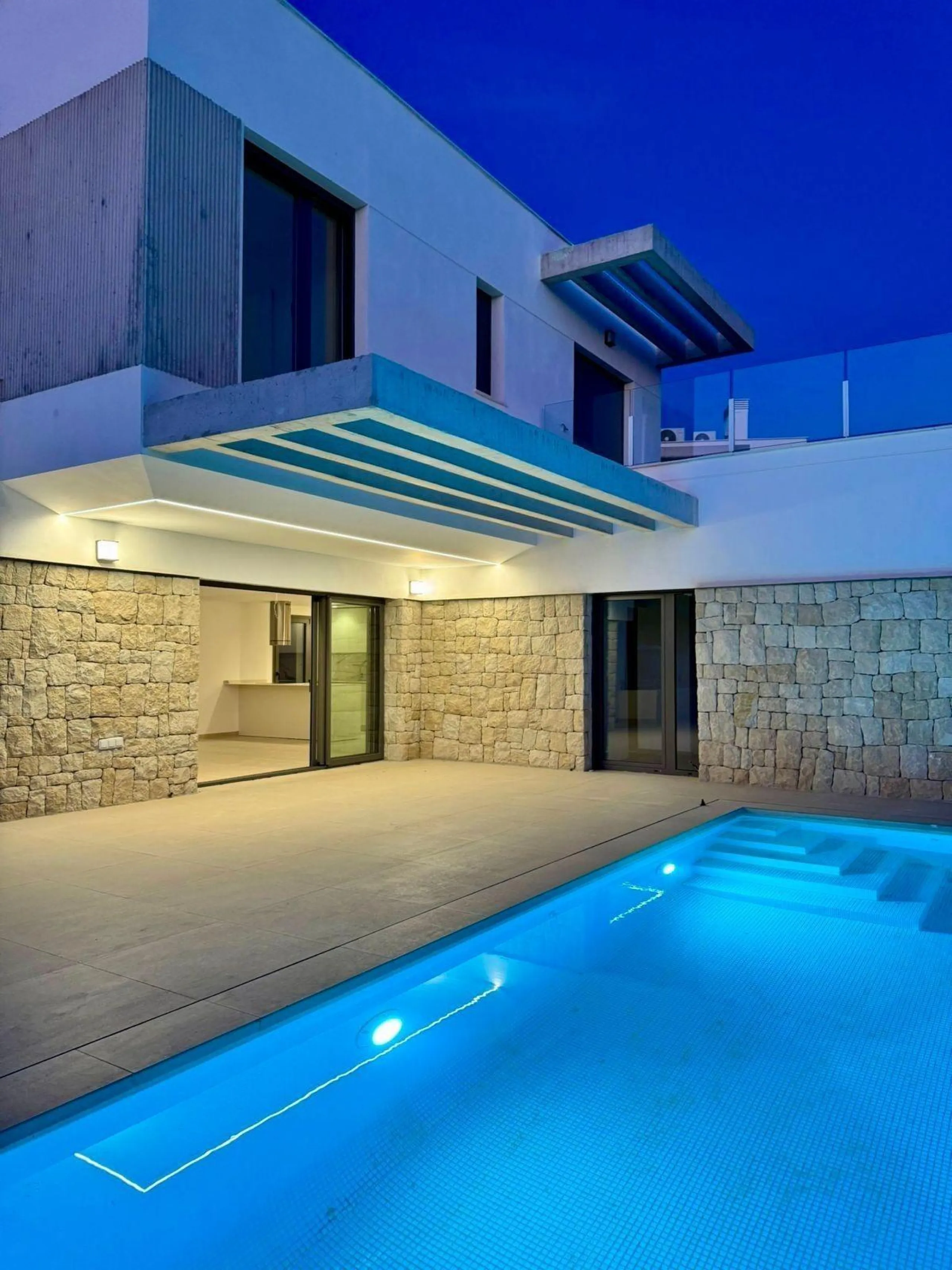 VILLA BAY - COSTABELLA RESIDENCES 🌟