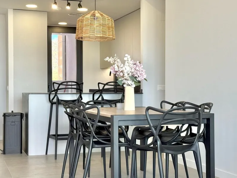 🌊✨ Apartamento de Lujo en Venta con Impresionantes Vistas al Mar ✨🌊