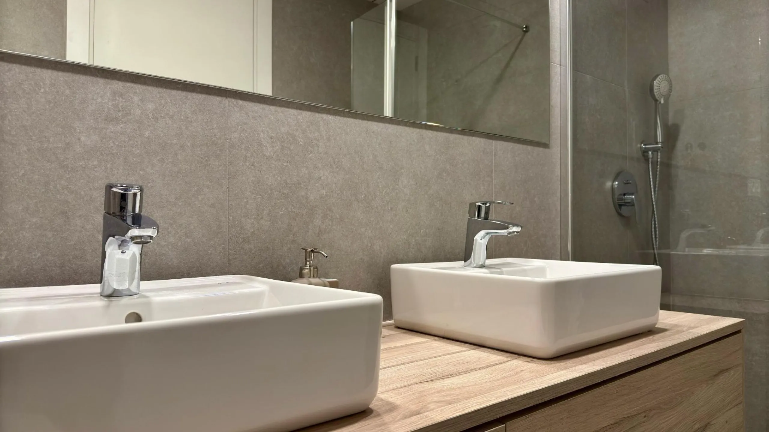 🌊✨ Apartamento de Lujo en Venta con Impresionantes Vistas al Mar ✨🌊