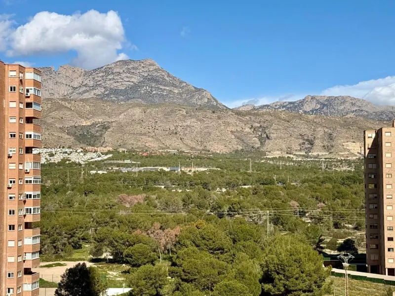 🌊✨ Apartamento de Lujo en Venta con Impresionantes Vistas al Mar ✨🌊