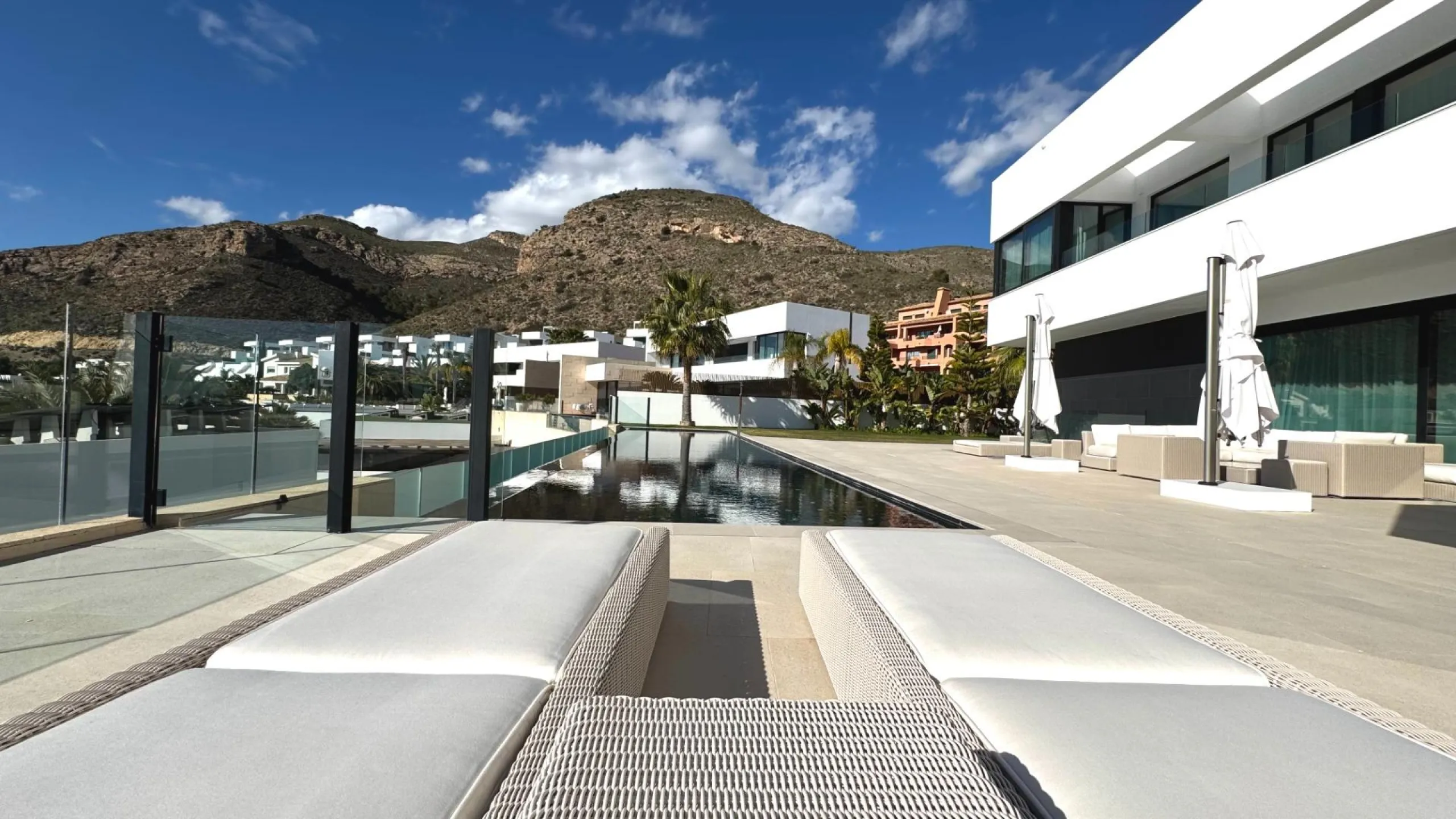 Unique Villa in Sierra Cortina