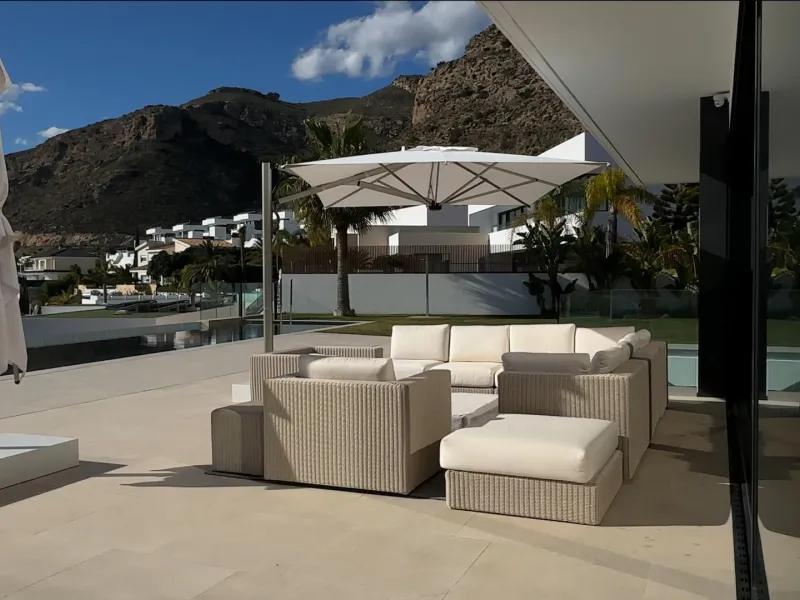 Unique Villa in Sierra Cortina