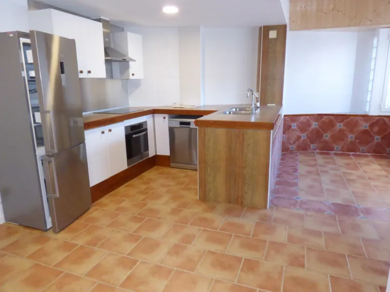 CHALET ADOSADO LISTO PARA ENTRAR A VIVIR EN SAN JUAN