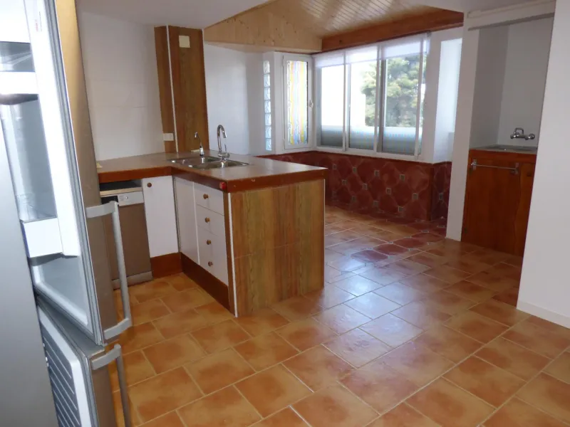CHALET ADOSADO LISTO PARA ENTRAR A VIVIR EN SAN JUAN