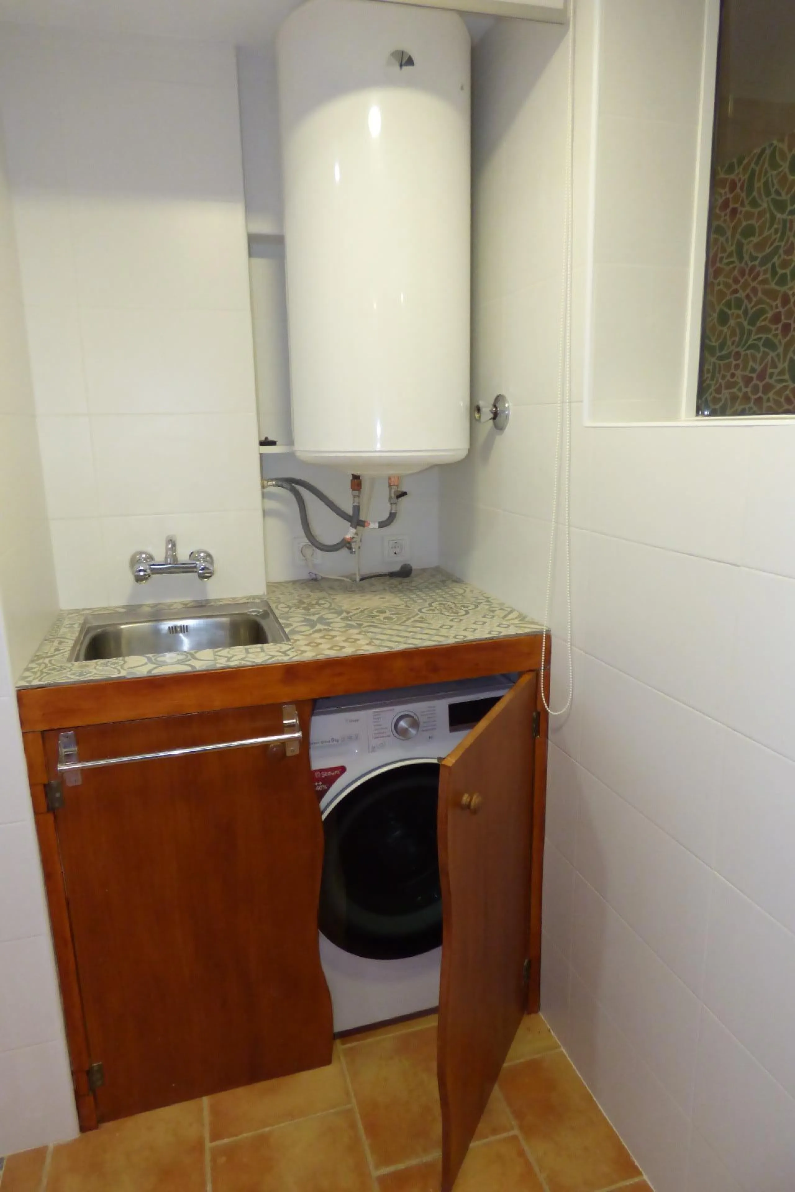 CHALET ADOSADO LISTO PARA ENTRAR A VIVIR EN SAN JUAN