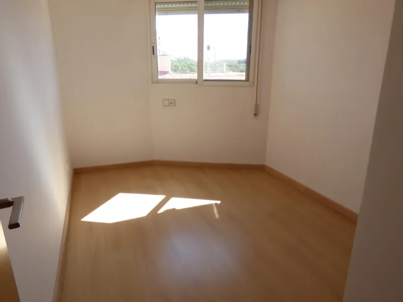 CHALET ADOSADO LISTO PARA ENTRAR A VIVIR EN SAN JUAN