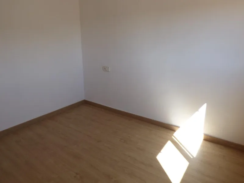 CHALET ADOSADO LISTO PARA ENTRAR A VIVIR EN SAN JUAN