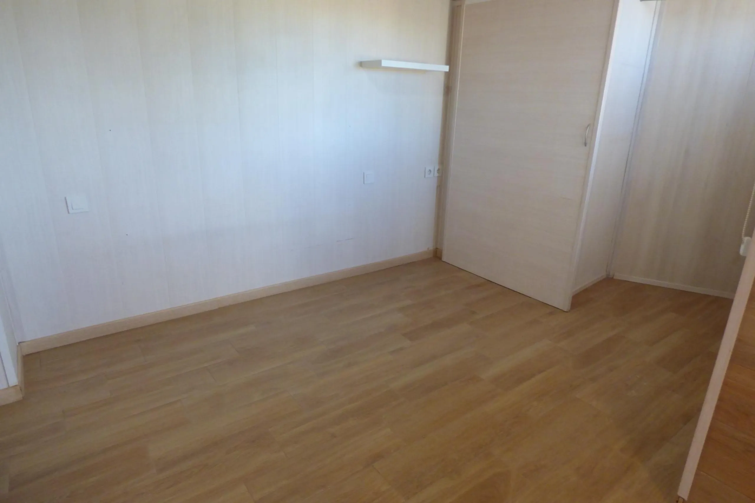 CHALET ADOSADO LISTO PARA ENTRAR A VIVIR EN SAN JUAN