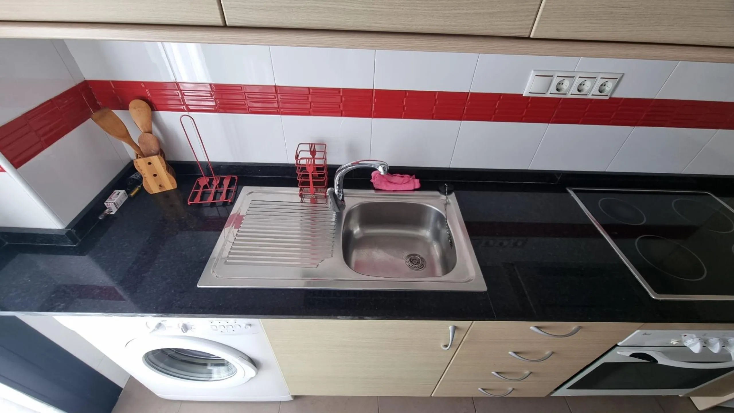 Elegante piso en cetro de Torrevieja + plaza de parking incluido !