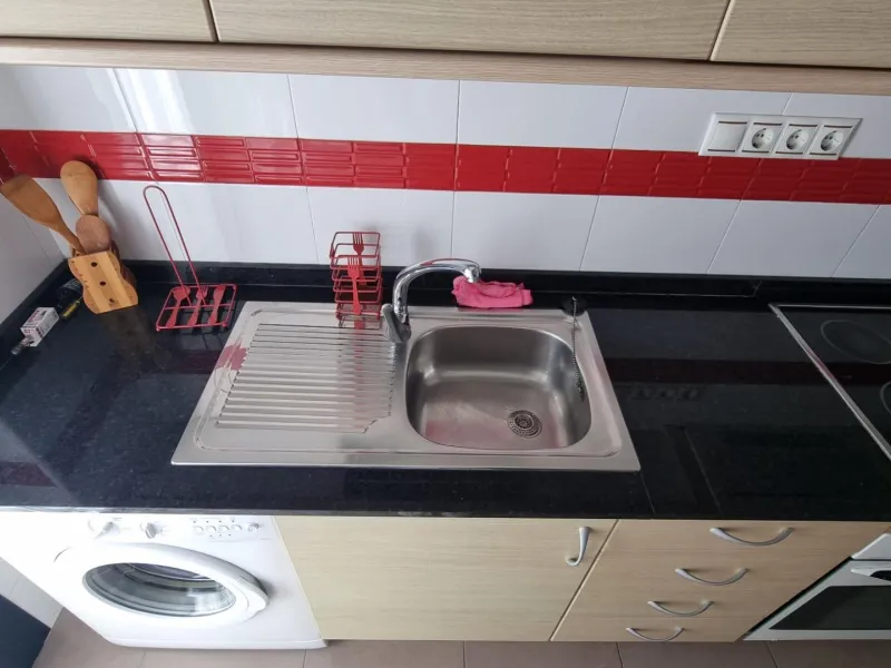 Elegante piso en cetro de Torrevieja + plaza de parking incluido !