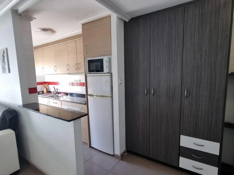 Elegante piso en cetro de Torrevieja + plaza de parking incluido !