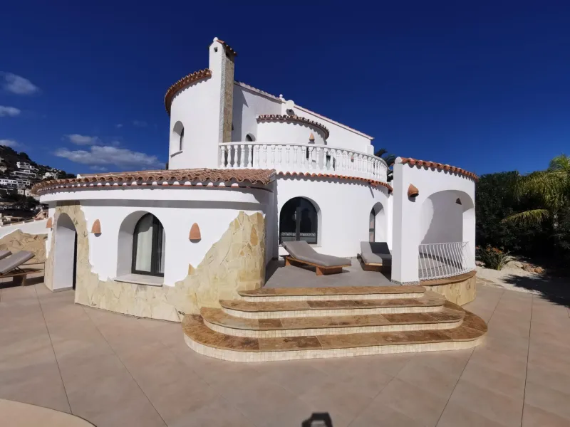 Villa with Sea Views in Cumbre del Sol 🏡🌊