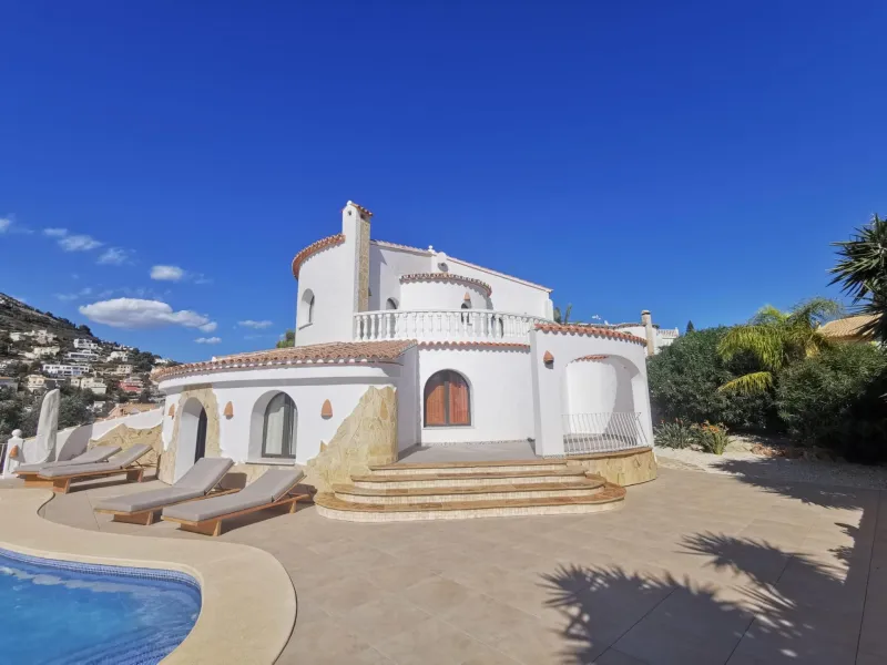 Villa with Sea Views in Cumbre del Sol 🏡🌊