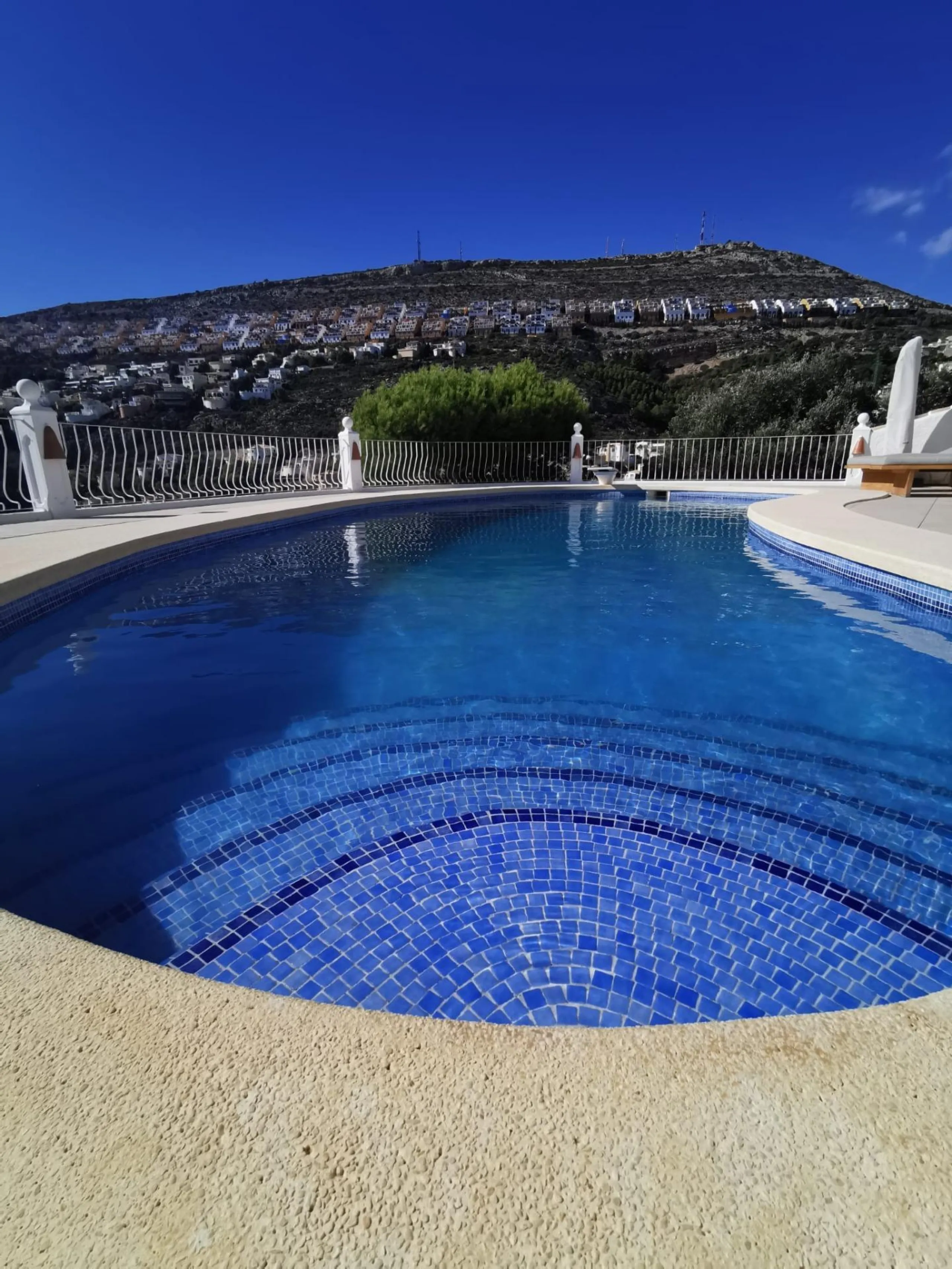 Villa with Sea Views in Cumbre del Sol 🏡🌊