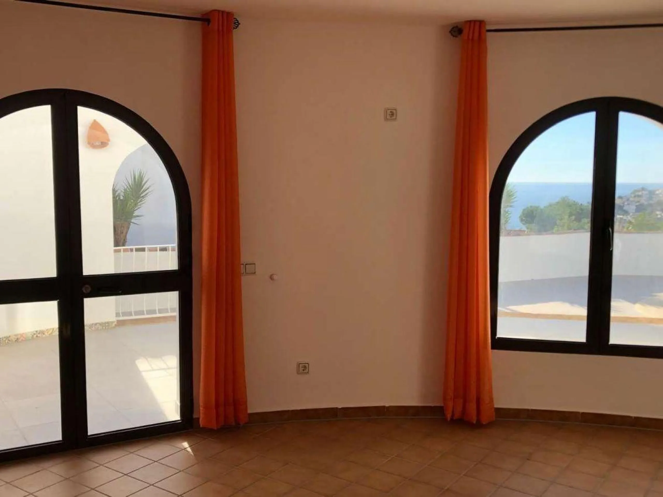 Villa with Sea Views in Cumbre del Sol 🏡🌊