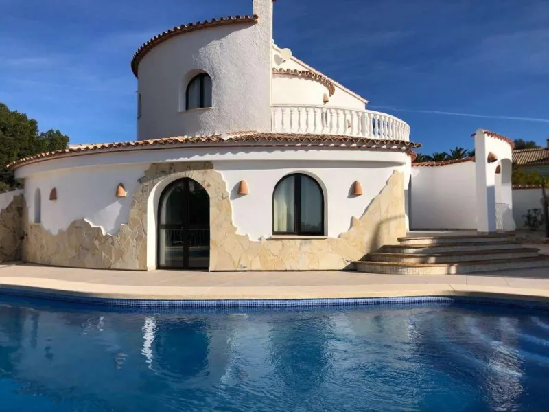 Villa with Sea Views in Cumbre del Sol 🏡🌊