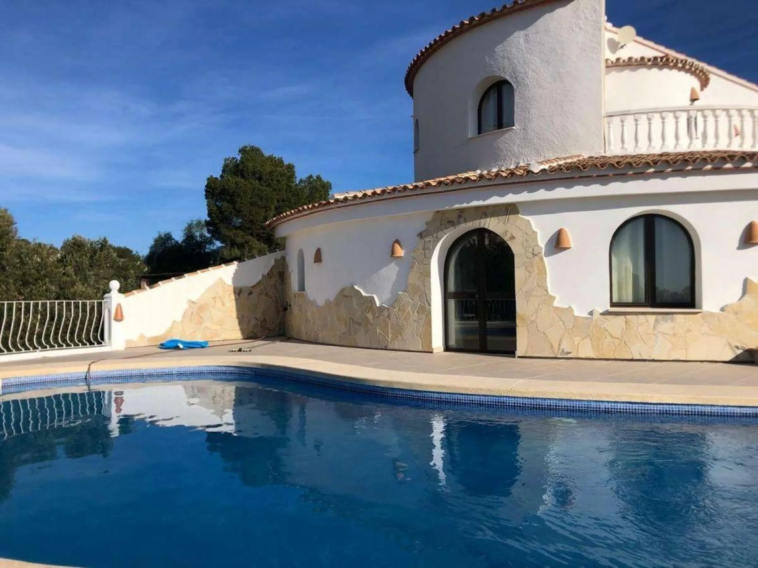 Villa with Sea Views in Cumbre del Sol 🏡🌊