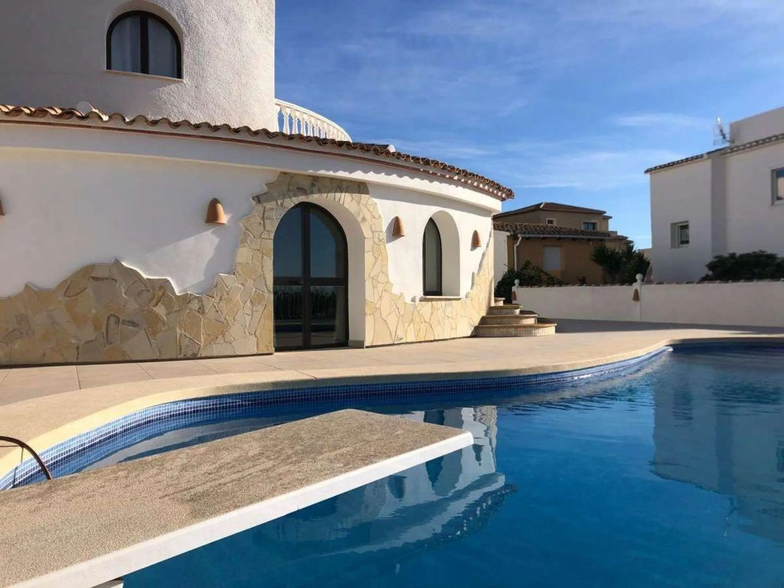 Villa with Sea Views in Cumbre del Sol 🏡🌊