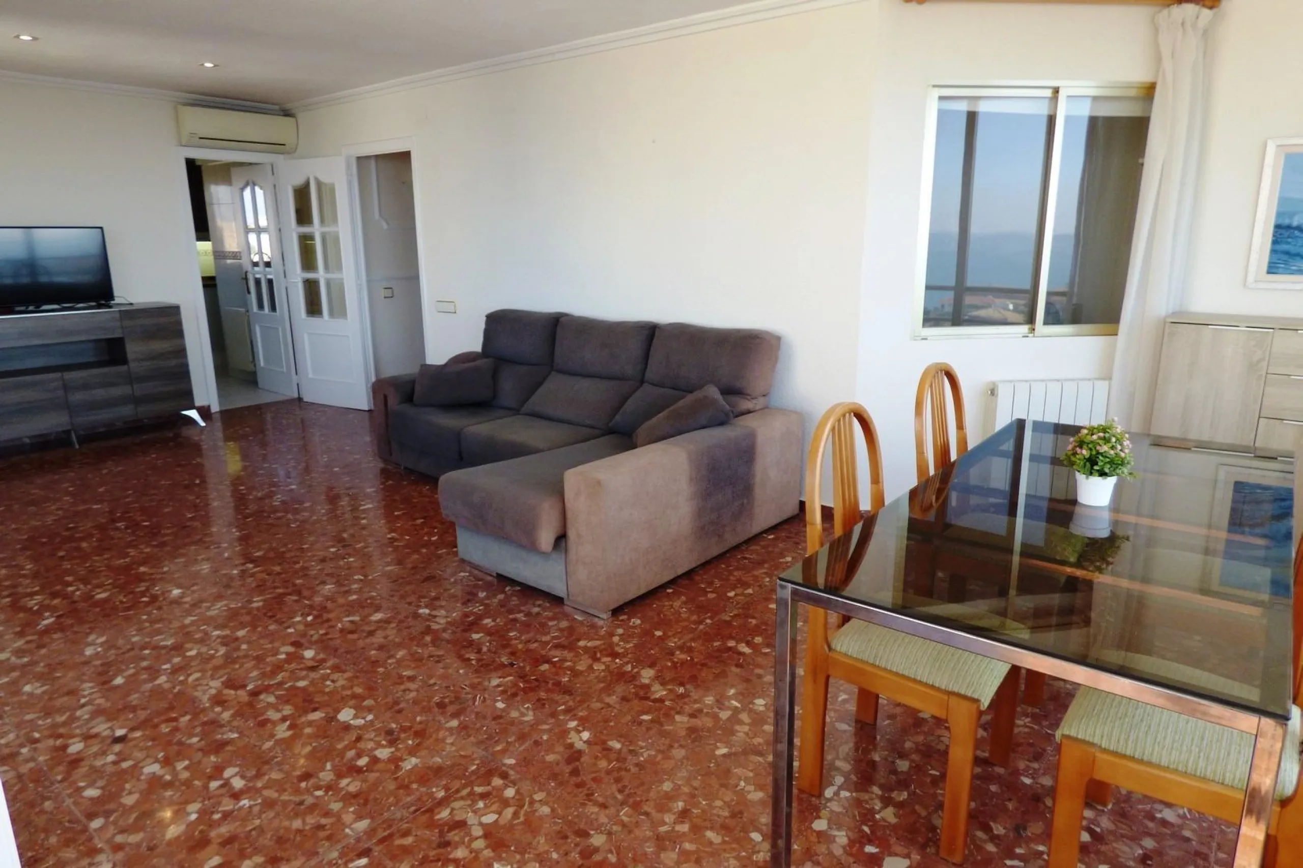 ¡MAGNIFICO PISO CON VISTAS INCREÍBLES AL MAR EN CABO DE LAS HUERTAS!