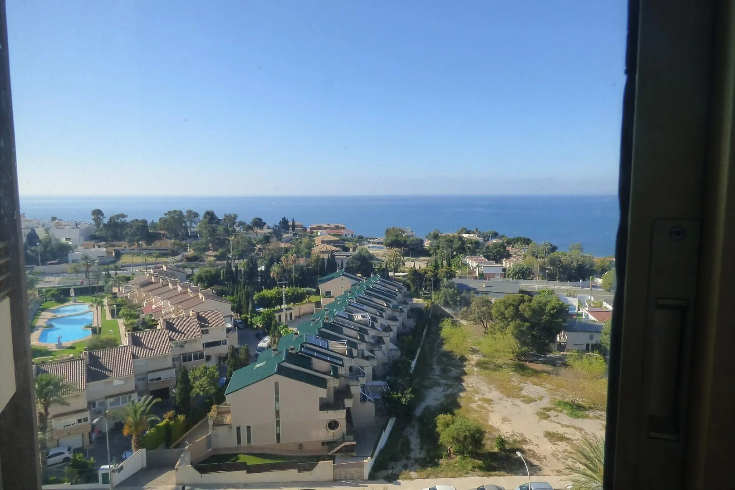¡MAGNIFICO PISO CON VISTAS INCREÍBLES AL MAR EN CABO DE LAS HUERTAS!