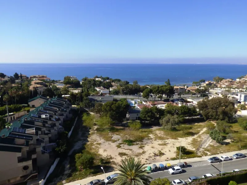 ¡MAGNIFICO PISO CON VISTAS INCREÍBLES AL MAR EN CABO DE LAS HUERTAS!