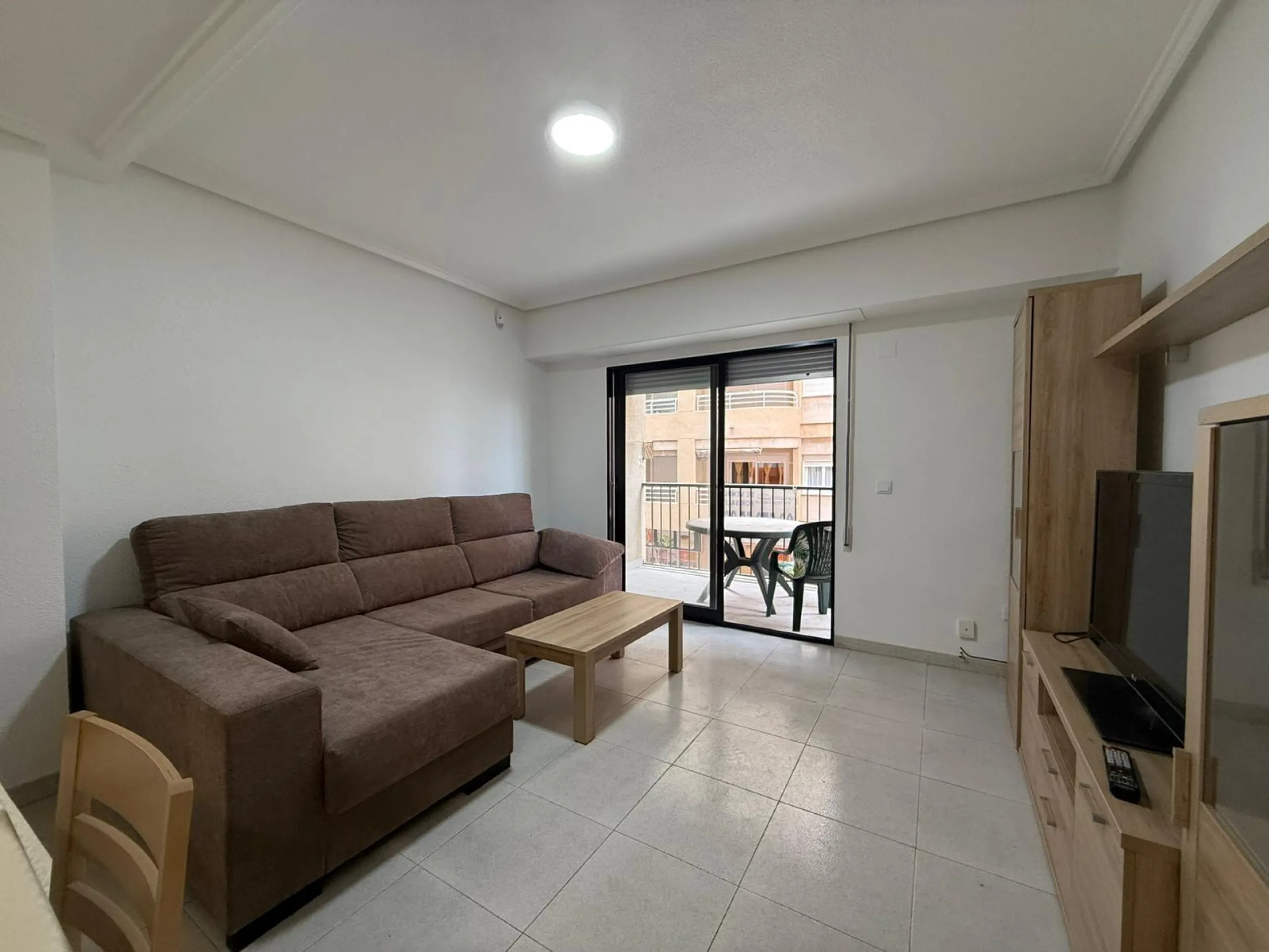 Apartamento de 3 dormitorios 2 baños en La Mata cerca de la playa