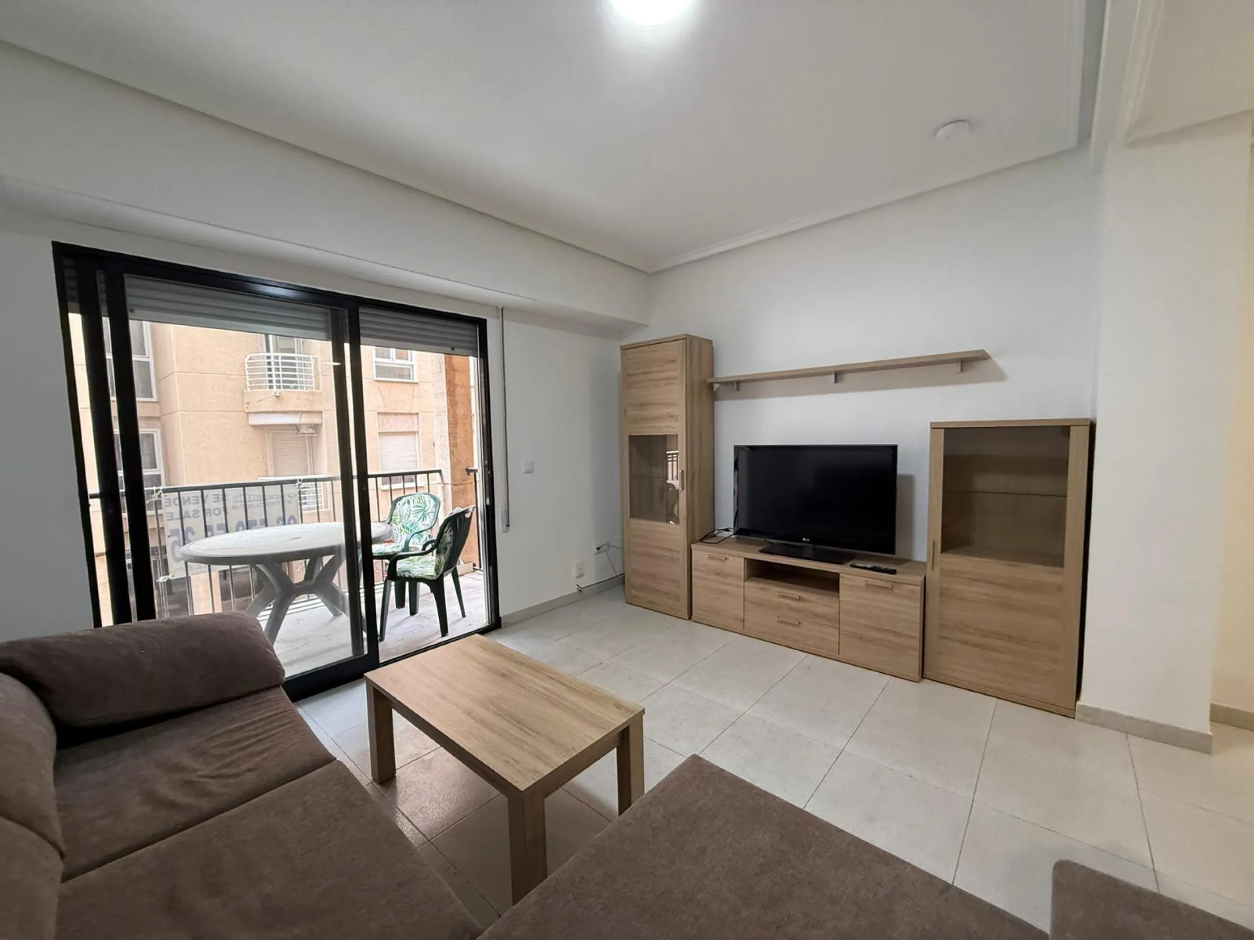 Apartamento de 3 dormitorios 2 baños en La Mata cerca de la playa