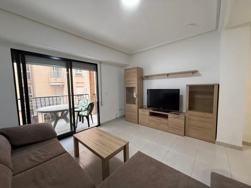 Apartamento de 3 dormitorios 2 baños en La Mata cerca de la playa