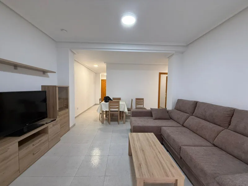 Apartamento de 3 dormitorios 2 baños en La Mata cerca de la playa