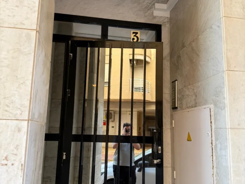 Apartamento de 3 dormitorios 2 baños en La Mata cerca de la playa